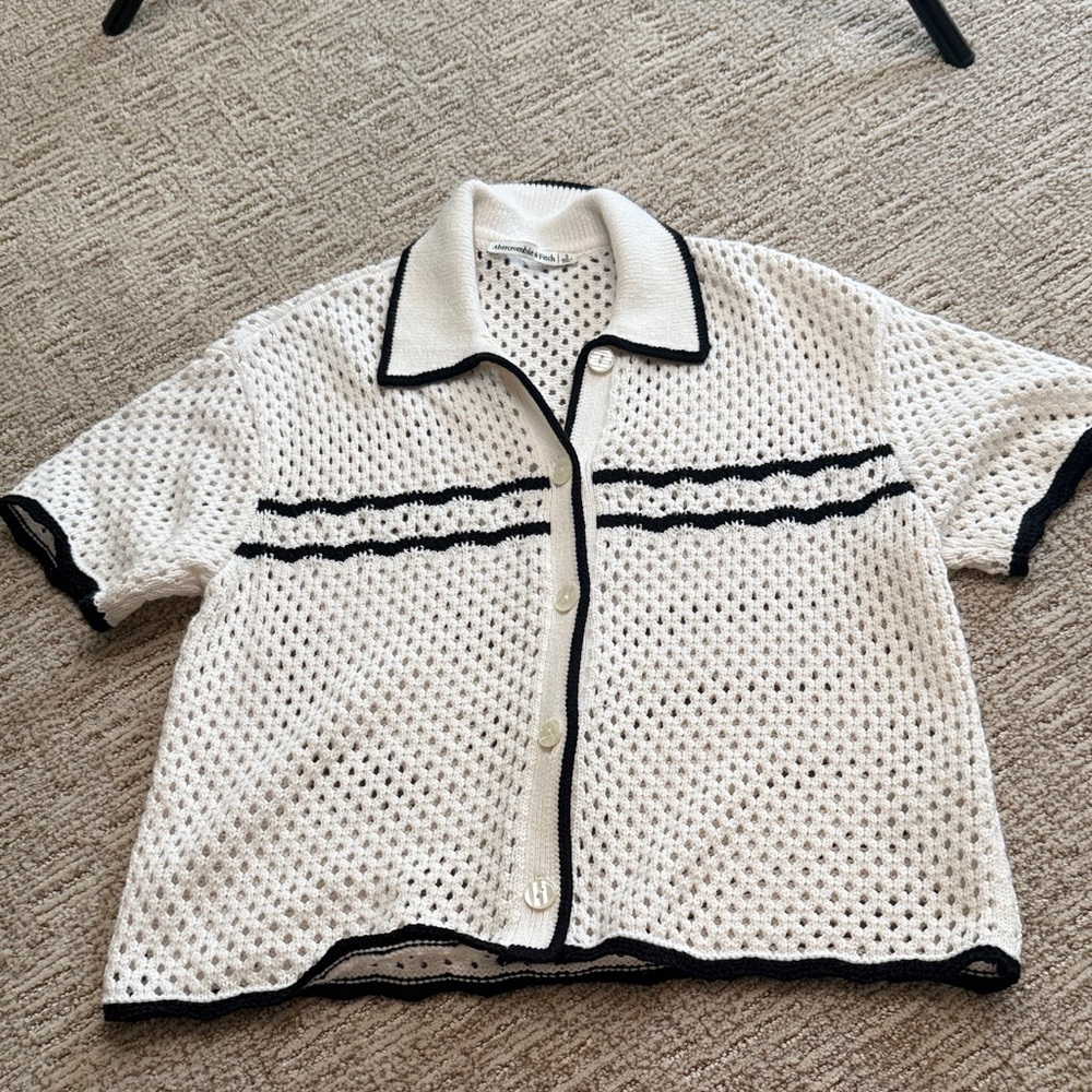 Abercrombie & Fitch White and Black Casual Shirt